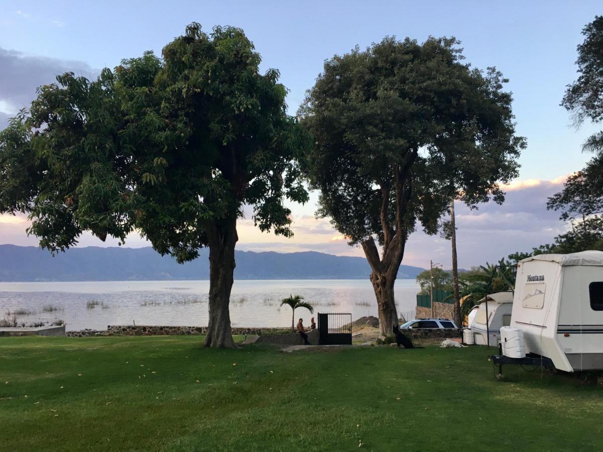 Casa Bravia - Hotel-rv Campsite San Luis Soyatlan